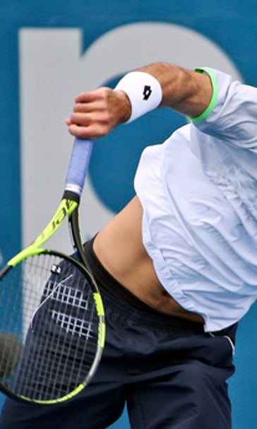 Sock beats Ferrer to reach Auckland final